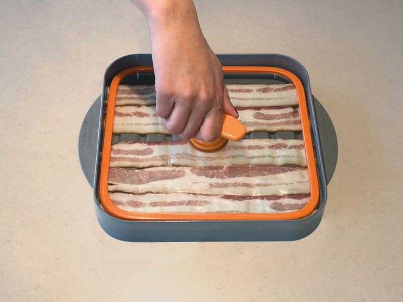 Illustration for article titled Which of these kitchen gadgets is best for makin’ bacon?